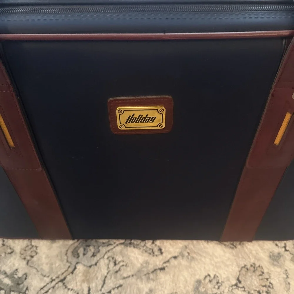 N/A vintage luggage